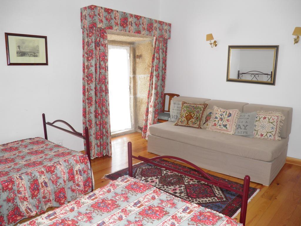 Casa De Vilarinho De S. Romao Sabrosa Quarto foto